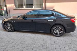 Maserati Ghibli sq4 motore Ferrari