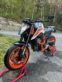 Ktm Duke 890 r trattabile