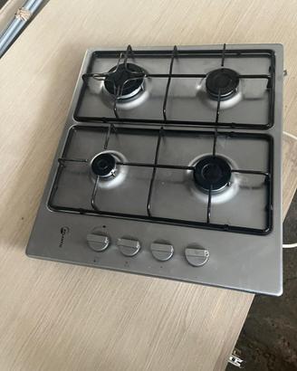 Fornello da cucina a gas + forno elettrico