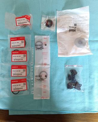 Ricambi Honda NX650 Dominator nuovi