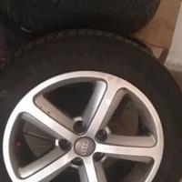 4 Cerchi in lega Audi 16’’ con pneumatici da neve