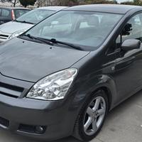 Toyota Corolla verso 5posti 2.0tdi perfeta