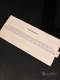 Tastiera Apple Magic Keyboard usata poco