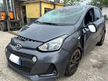 Hyundai i10 1.0 MPI 2019 sinistrata