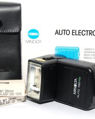 MINOLTA FLASH AUTO 132PX con Custodia e Diffusori