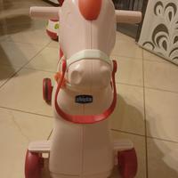 cavalluccio per bambine con nitrito cavallo