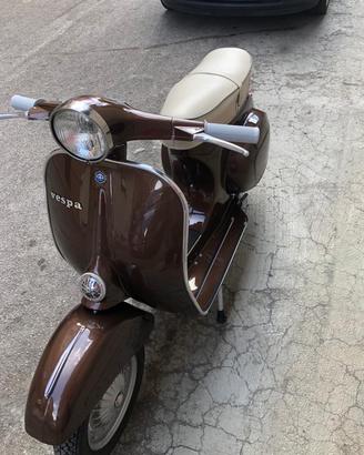 Vespa 125 primavera coca cola
