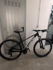 Mountain bike Trek Marlin 5 taglia S