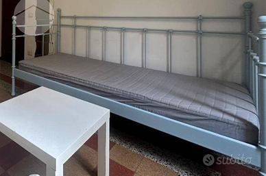 Letto singolo a divano (Daybed) in metallo
