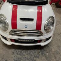 macchina elettrica giocattolo MINI COOPER