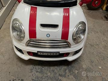 macchina elettrica giocattolo MINI COOPER