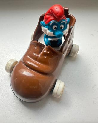 Grande Puffo e Puffetta in Auto (1983)