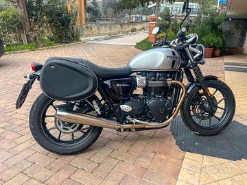 Triumph Street Twin 900 - 2019