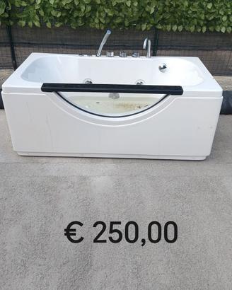 vasca idromassaggio 