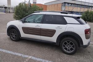 C4 Cactus 1.6 BlueHDi 99 CV  gancio traino