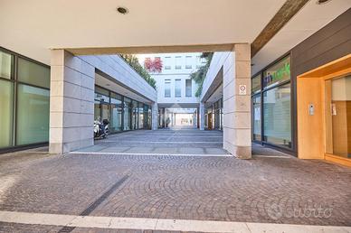 NEGOZIO A BERGAMO