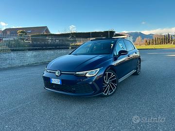 Volkswagen Golf 8 GTI Tetto/SediliVolanteRiscaldat