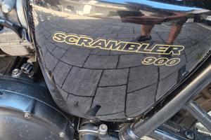 scrambler 900 black