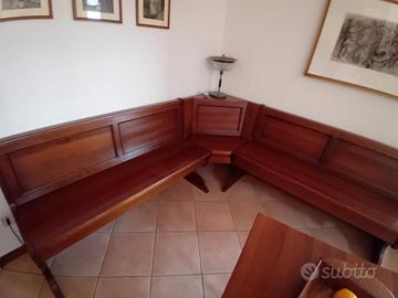 Panca angolare in legno massello finitura noce