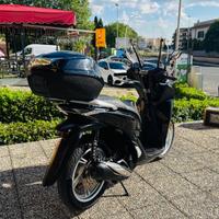 HONDA SH 150 PASSAGGIO GARANZIA TAGLIANDO INCLUS