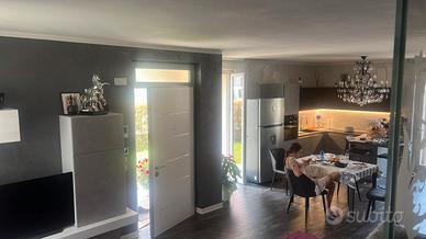 Recentissima Villetta laterale