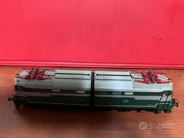 ROCO 43610 Locomotiva FS E646-005