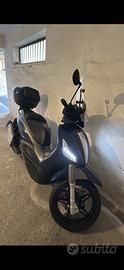 Piaggio Beverly 350