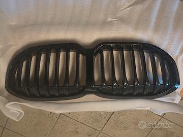 mascherina originale BMW serie 1 ( f40)