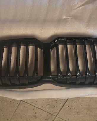 mascherina originale BMW serie 1 ( f40)