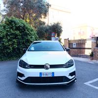 Volkswagen Golf 1.5 TSI ACT R-line BlueM