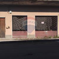 Locale Commerciale - Santa Venerina
