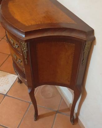 mobiletto antico 