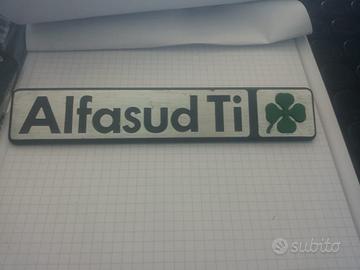 Alfasud ti quadrifoglio verde scritta posteriore