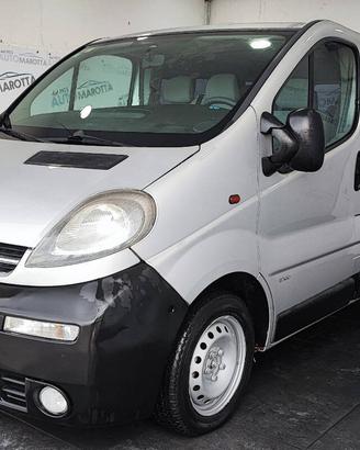 Opel Vivaro 1.9 cdti combi p.c.
