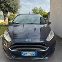 Ford Fiesta 1.4 benzina-gpl Titanium