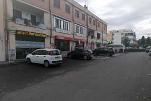 Locale commerciale in zona Casal Monastero