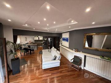 Appartamento di 170 m² con 5 locali a Rieti