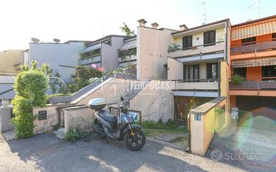 VILLA A SCHIERA PER INVESTIMENTO