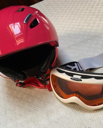 Casco e occhiali da sci