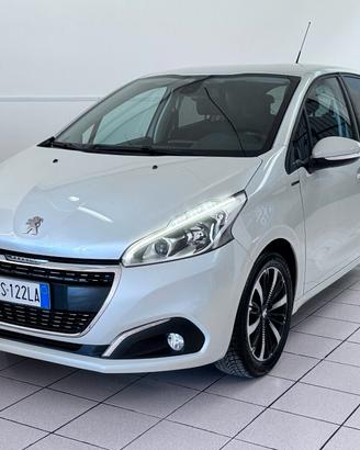 Peugeot 208 BENZINA - PREZZO PROMO !!