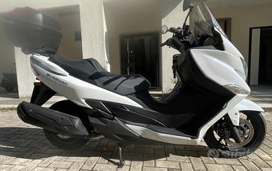 Burgman 400