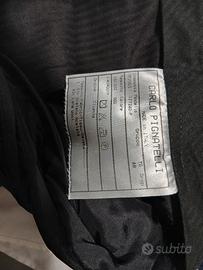 ABITO CARLO PIGNATELLI 