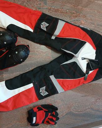 Pantaloni, Protezioni e Guanti 