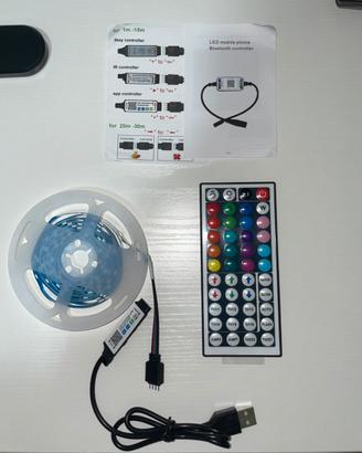 Striscia LED RGB