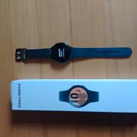 Samsung watch4 usato poco e niente