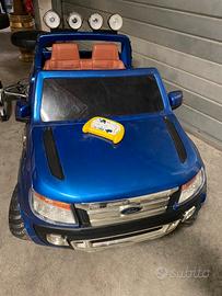 Macchina a batteria Ranger Ford 4x4 Wild track