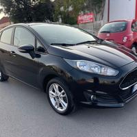 FORD - Fiesta - 1.2 82 CV 5p. Black & White Ed.