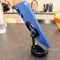 Porta cellulare magnetico MagSafe con ventosa