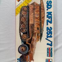 ESCI - SD.KFZ.251/7. Scala 1/72 art.8343