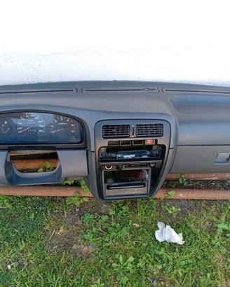 Cruscotto nissan king cab d21